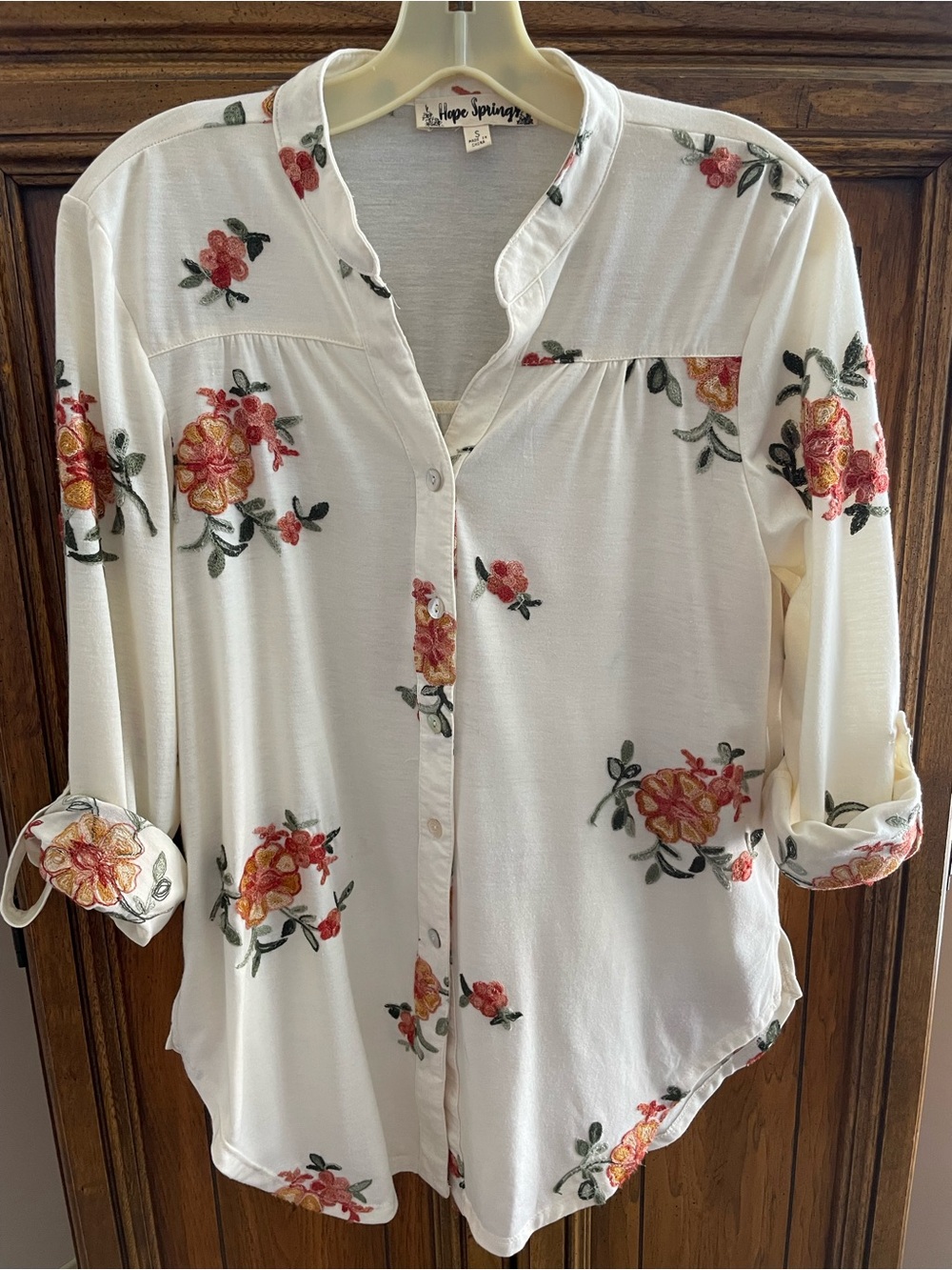 Hope Springs Cream Button-Down Shirt with Floral Embroidery Size Small